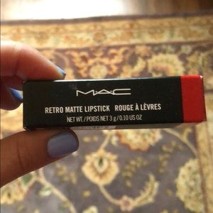 BRAND NEW MAC LIPSTICK